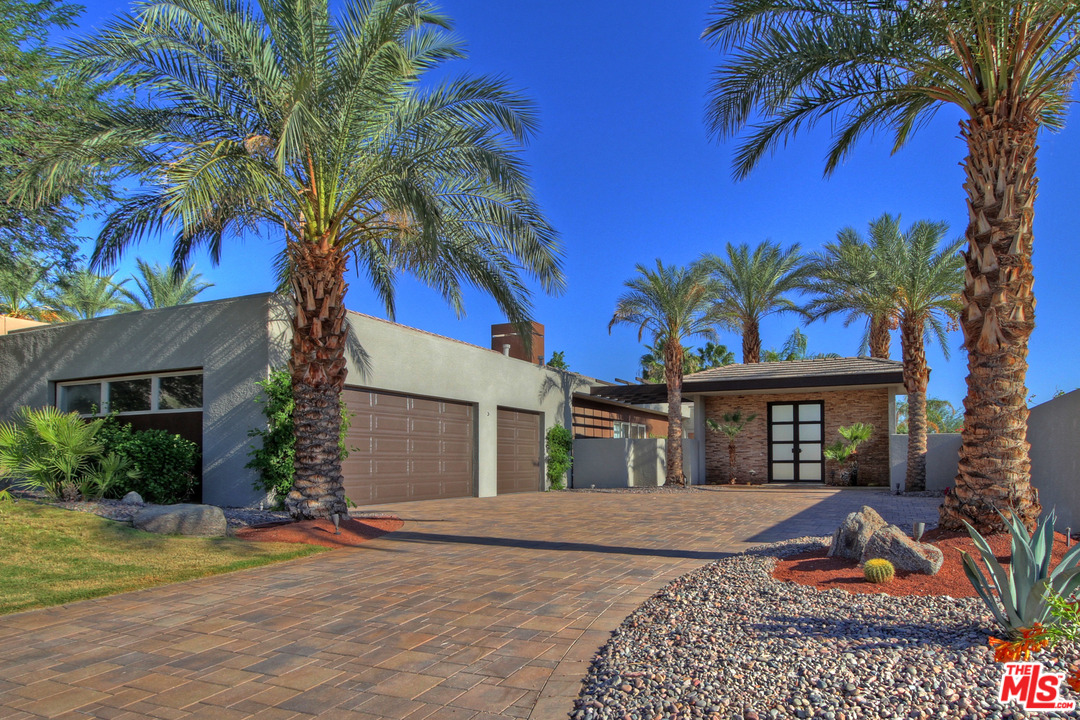 79620 Tom Fazio Lane North in La Quinta, CA