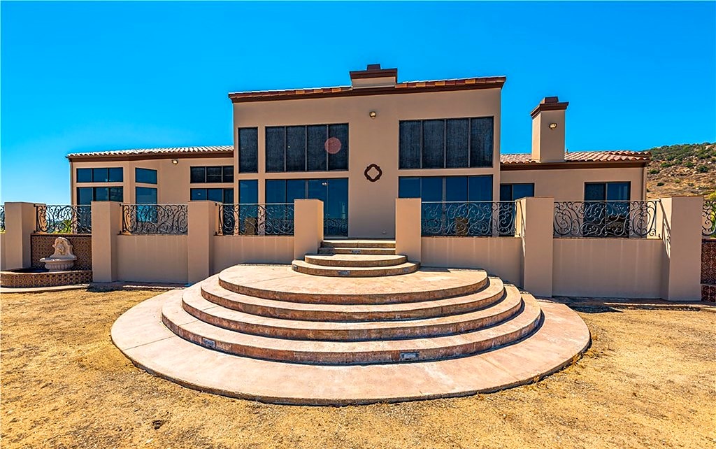 Murrieta outdoor living space sold by Josh Reef